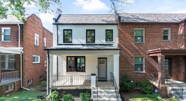 125 JEFFERSON ST NW, WASHINGTON, District Of Columbia 20011, 5 Bedrooms Bedrooms, ,3 BathroomsBathrooms,Residential,For sale,125 JEFFERSON ST NW,DCDC2198194 MLS # DCDC2198194