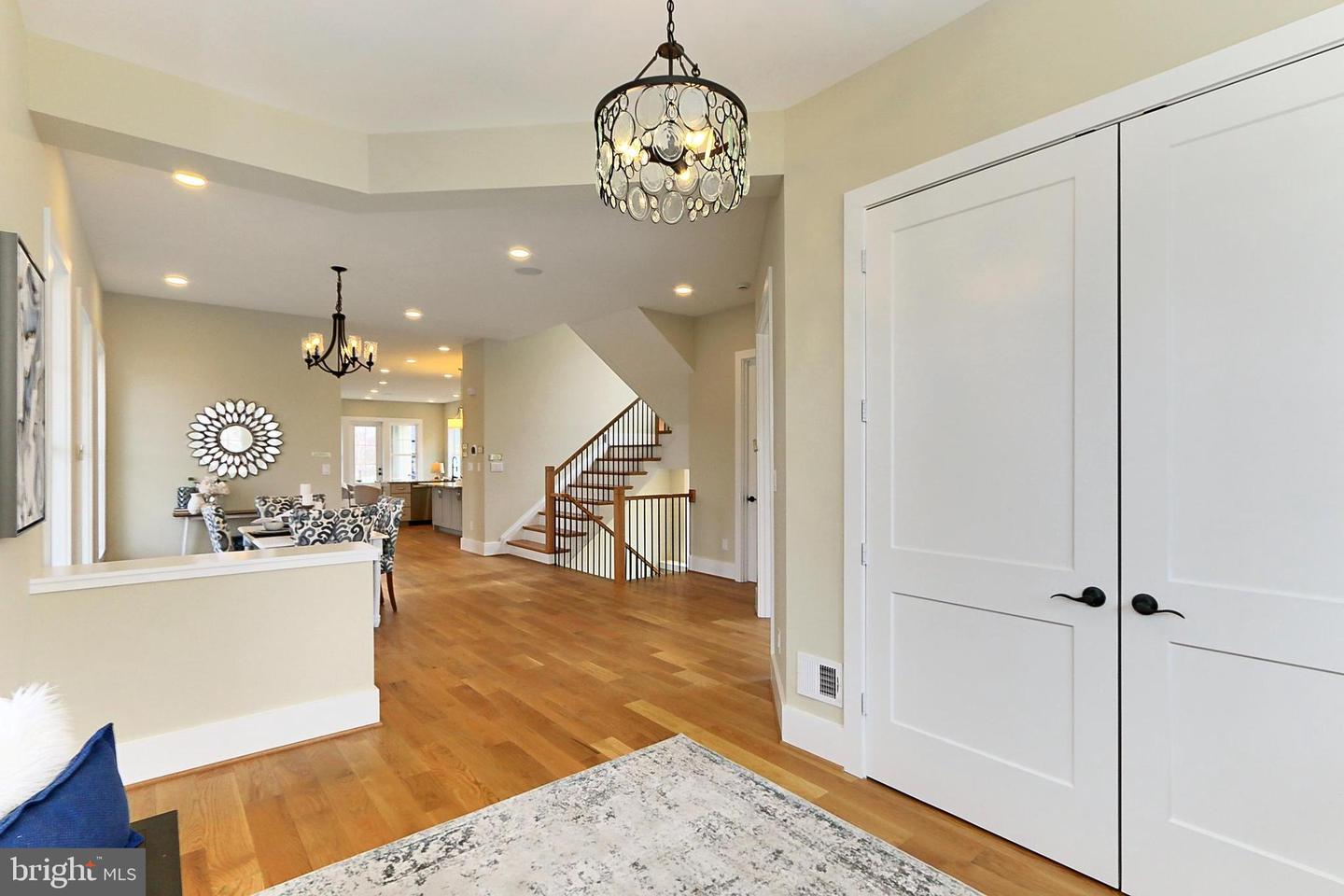 7017 RIDGE DR, ALEXANDRIA, Virginia 22306, 5 Bedrooms Bedrooms, ,5 BathroomsBathrooms,Residential,For sale,7017 RIDGE DR,VAFX2237700 MLS # VAFX2237700