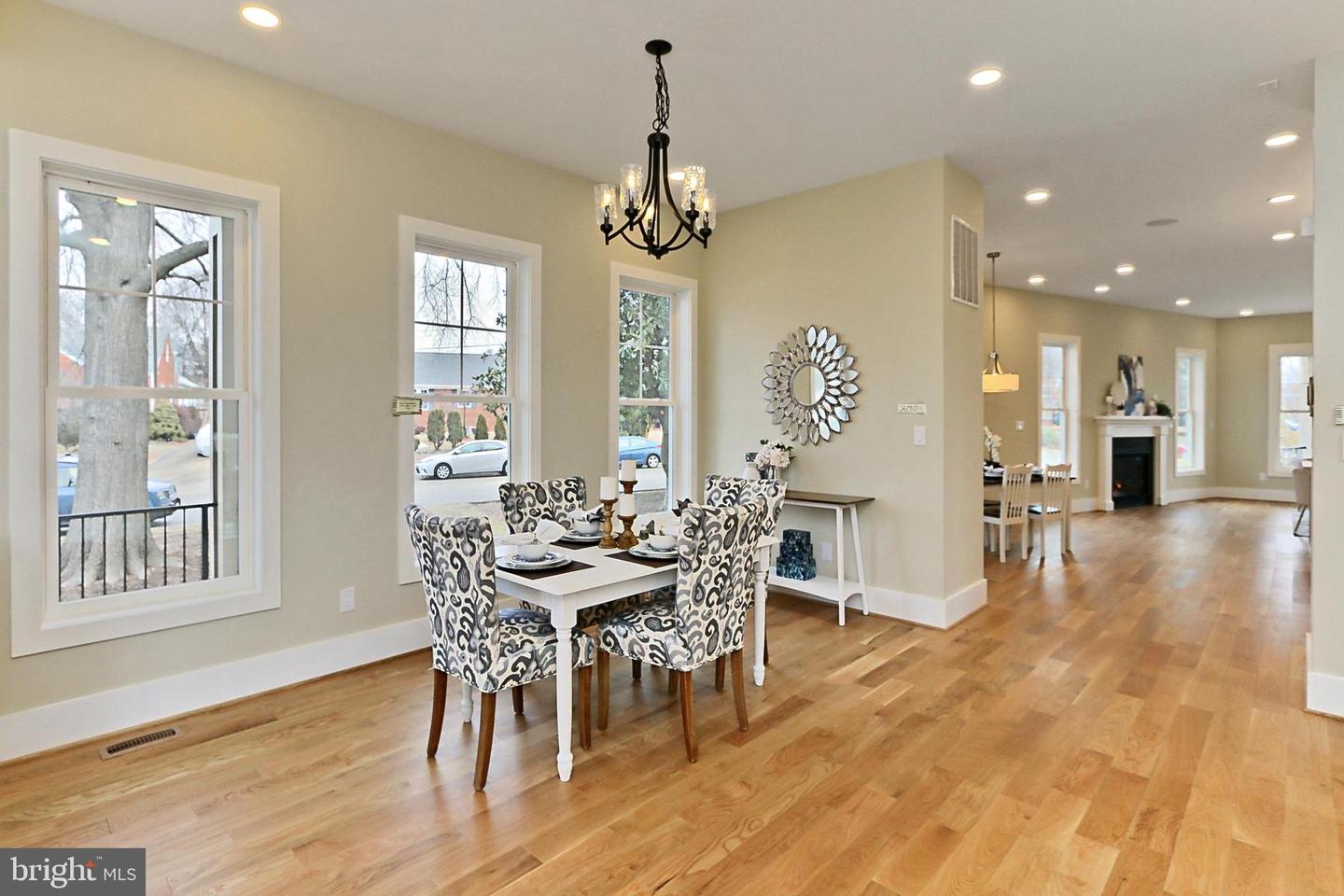 7017 RIDGE DR, ALEXANDRIA, Virginia 22306, 5 Bedrooms Bedrooms, ,5 BathroomsBathrooms,Residential,For sale,7017 RIDGE DR,VAFX2237700 MLS # VAFX2237700