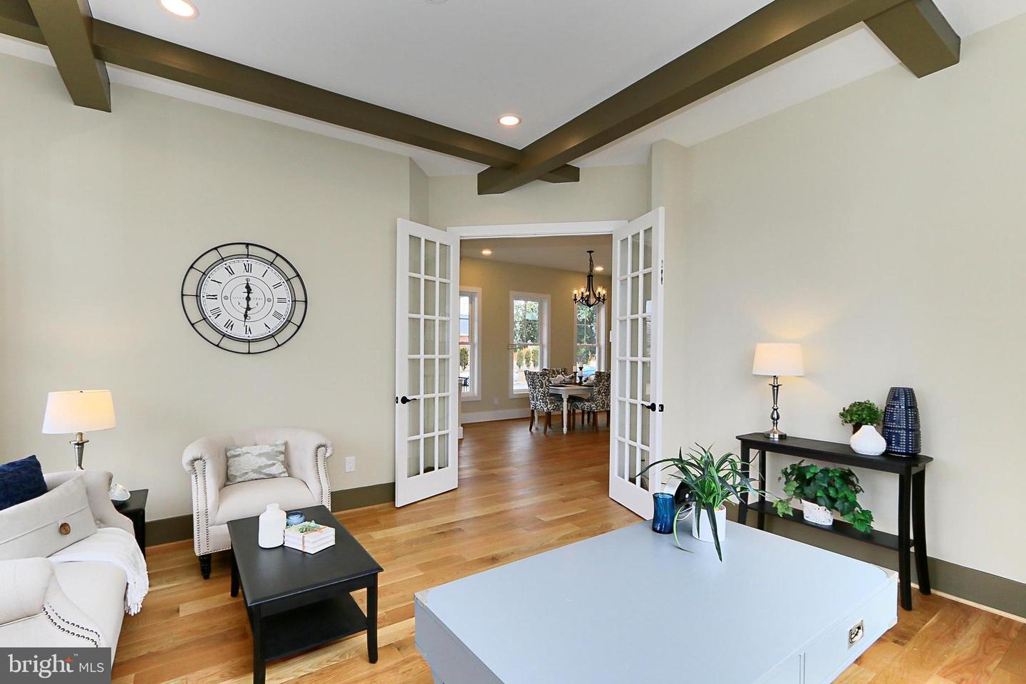 7017 RIDGE DR, ALEXANDRIA, Virginia 22306, 5 Bedrooms Bedrooms, ,5 BathroomsBathrooms,Residential,For sale,7017 RIDGE DR,VAFX2237700 MLS # VAFX2237700