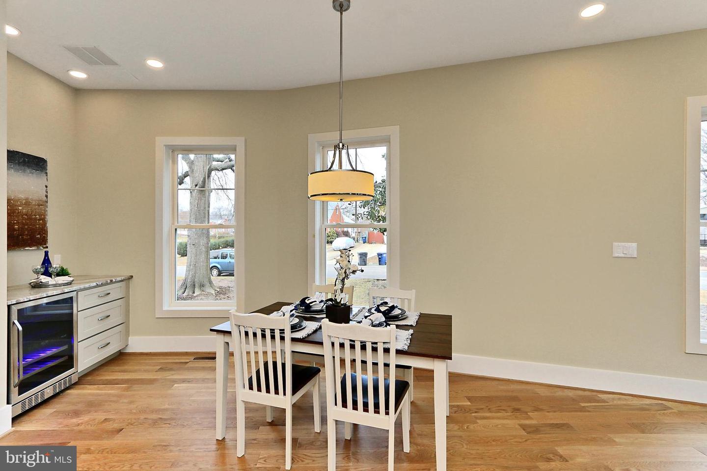 7017 RIDGE DR, ALEXANDRIA, Virginia 22306, 5 Bedrooms Bedrooms, ,5 BathroomsBathrooms,Residential,For sale,7017 RIDGE DR,VAFX2237700 MLS # VAFX2237700