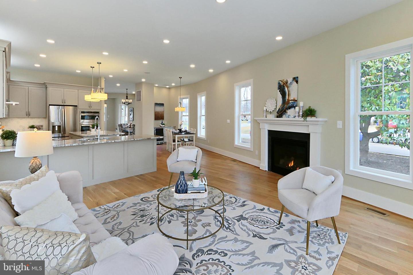 7017 RIDGE DR, ALEXANDRIA, Virginia 22306, 5 Bedrooms Bedrooms, ,5 BathroomsBathrooms,Residential,For sale,7017 RIDGE DR,VAFX2237700 MLS # VAFX2237700