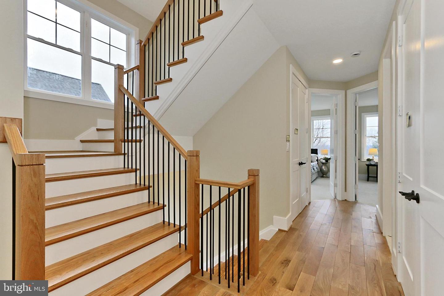 7017 RIDGE DR, ALEXANDRIA, Virginia 22306, 5 Bedrooms Bedrooms, ,5 BathroomsBathrooms,Residential,For sale,7017 RIDGE DR,VAFX2237700 MLS # VAFX2237700