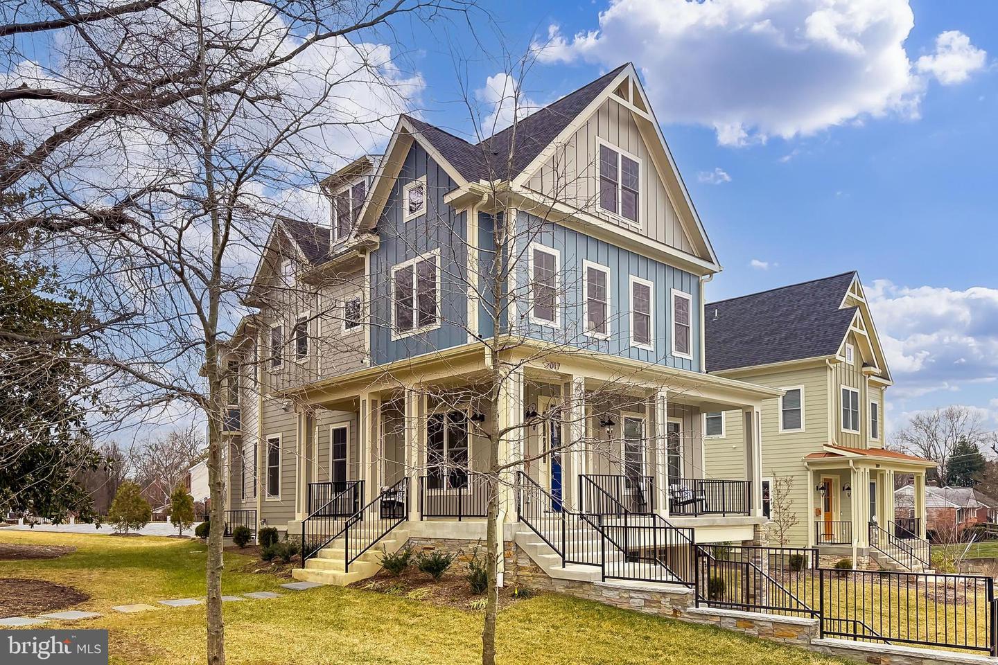 7017 RIDGE DR, ALEXANDRIA, Virginia 22306, 5 Bedrooms Bedrooms, ,5 BathroomsBathrooms,Residential,For sale,7017 RIDGE DR,VAFX2237700 MLS # VAFX2237700