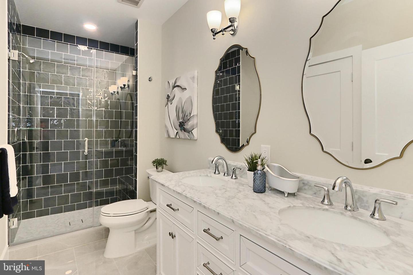 7017 RIDGE DR, ALEXANDRIA, Virginia 22306, 5 Bedrooms Bedrooms, ,5 BathroomsBathrooms,Residential,For sale,7017 RIDGE DR,VAFX2237700 MLS # VAFX2237700