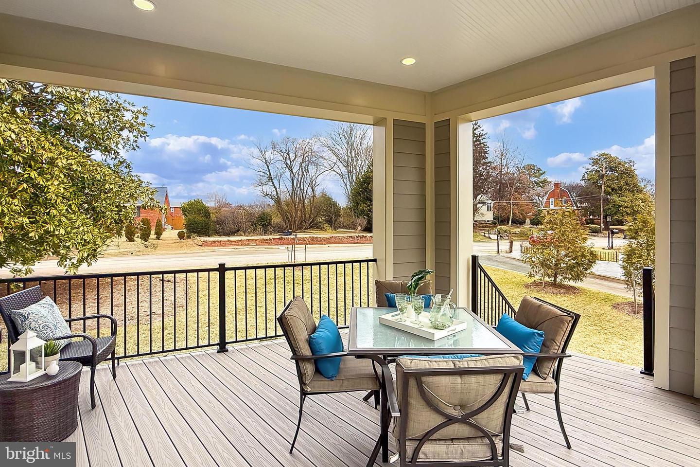 7017 RIDGE DR, ALEXANDRIA, Virginia 22306, 5 Bedrooms Bedrooms, ,5 BathroomsBathrooms,Residential,For sale,7017 RIDGE DR,VAFX2237700 MLS # VAFX2237700