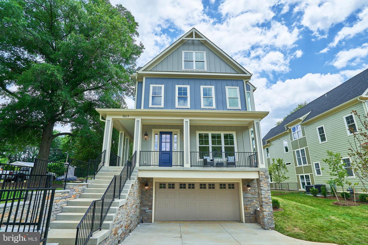 7017 RIDGE DR, ALEXANDRIA, Virginia 22306, 5 Bedrooms Bedrooms, ,5 BathroomsBathrooms,Residential,For sale,7017 RIDGE DR,VAFX2237700 MLS # VAFX2237700