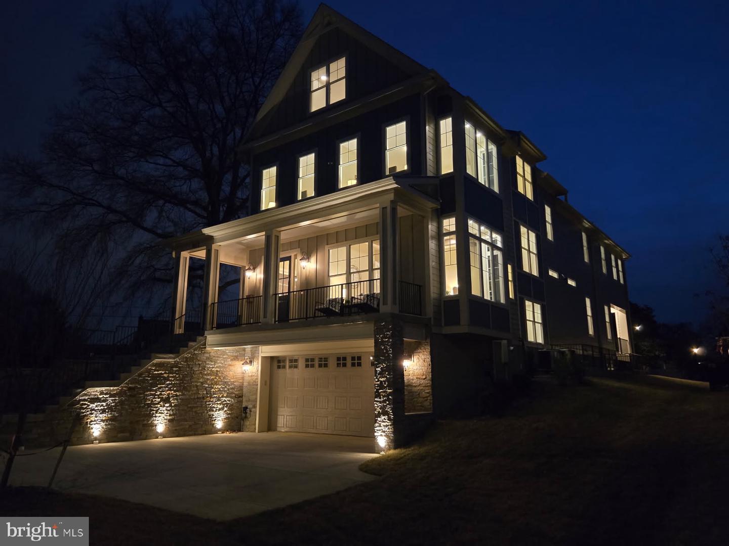 7017 RIDGE DR, ALEXANDRIA, Virginia 22306, 5 Bedrooms Bedrooms, ,5 BathroomsBathrooms,Residential,For sale,7017 RIDGE DR,VAFX2237700 MLS # VAFX2237700