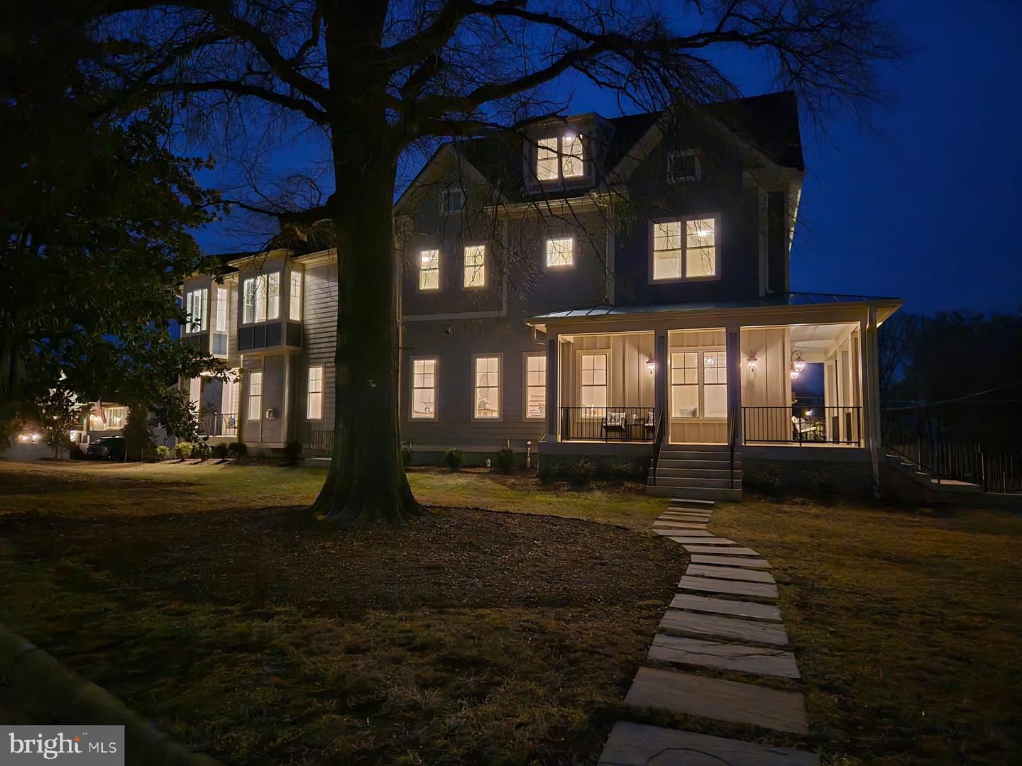 7017 RIDGE DR, ALEXANDRIA, Virginia 22306, 5 Bedrooms Bedrooms, ,5 BathroomsBathrooms,Residential,For sale,7017 RIDGE DR,VAFX2237700 MLS # VAFX2237700