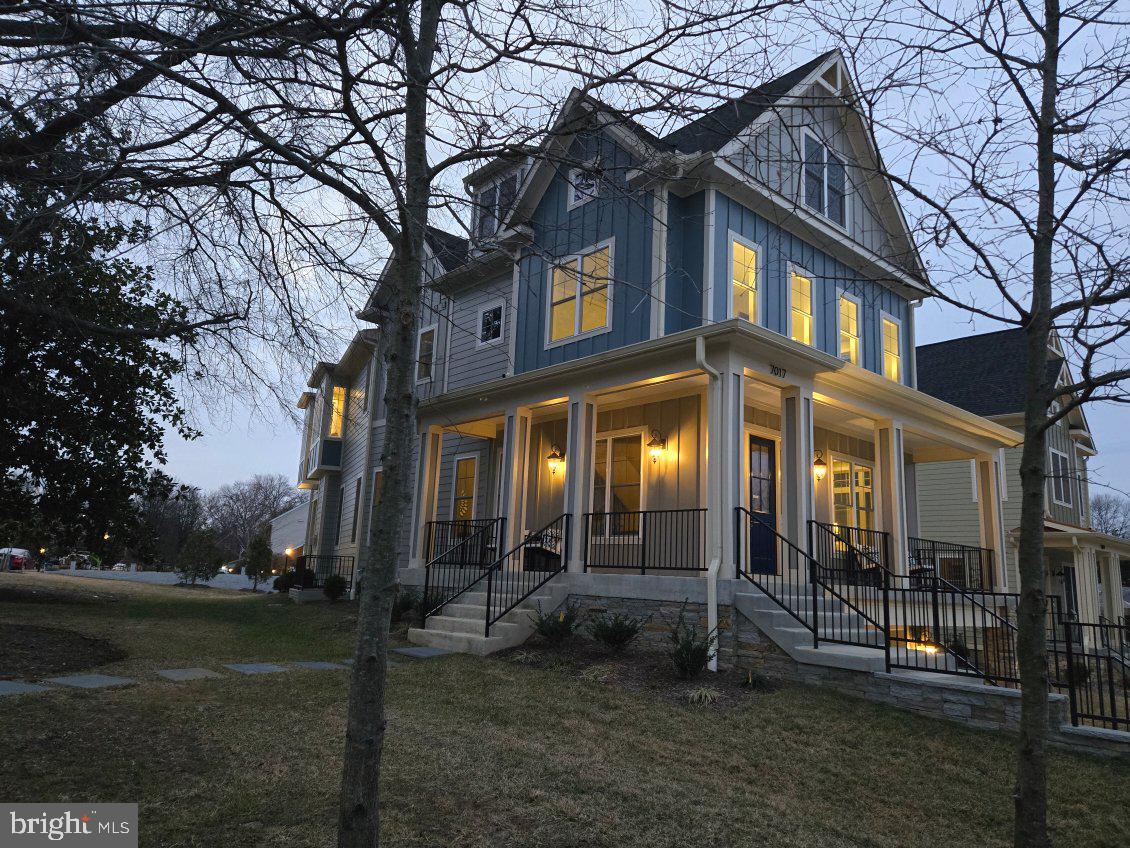7017 RIDGE DR, ALEXANDRIA, Virginia 22306, 5 Bedrooms Bedrooms, ,5 BathroomsBathrooms,Residential,For sale,7017 RIDGE DR,VAFX2237700 MLS # VAFX2237700