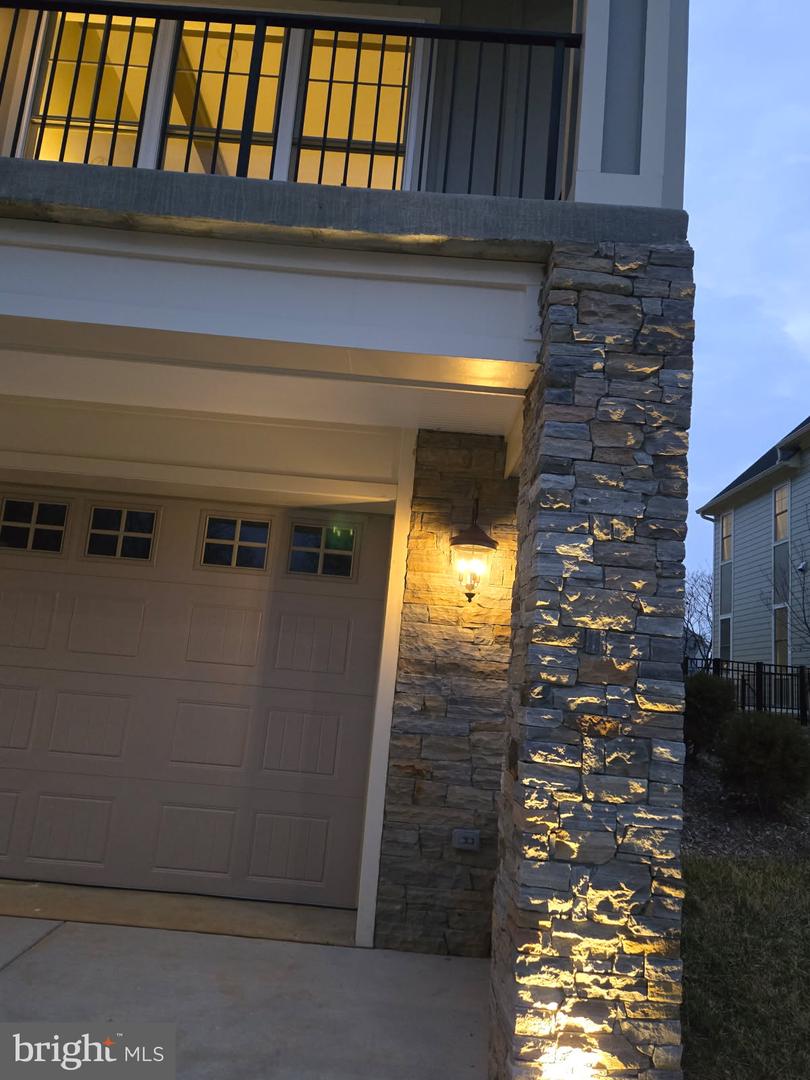 7017 RIDGE DR, ALEXANDRIA, Virginia 22306, 5 Bedrooms Bedrooms, ,5 BathroomsBathrooms,Residential,For sale,7017 RIDGE DR,VAFX2237700 MLS # VAFX2237700