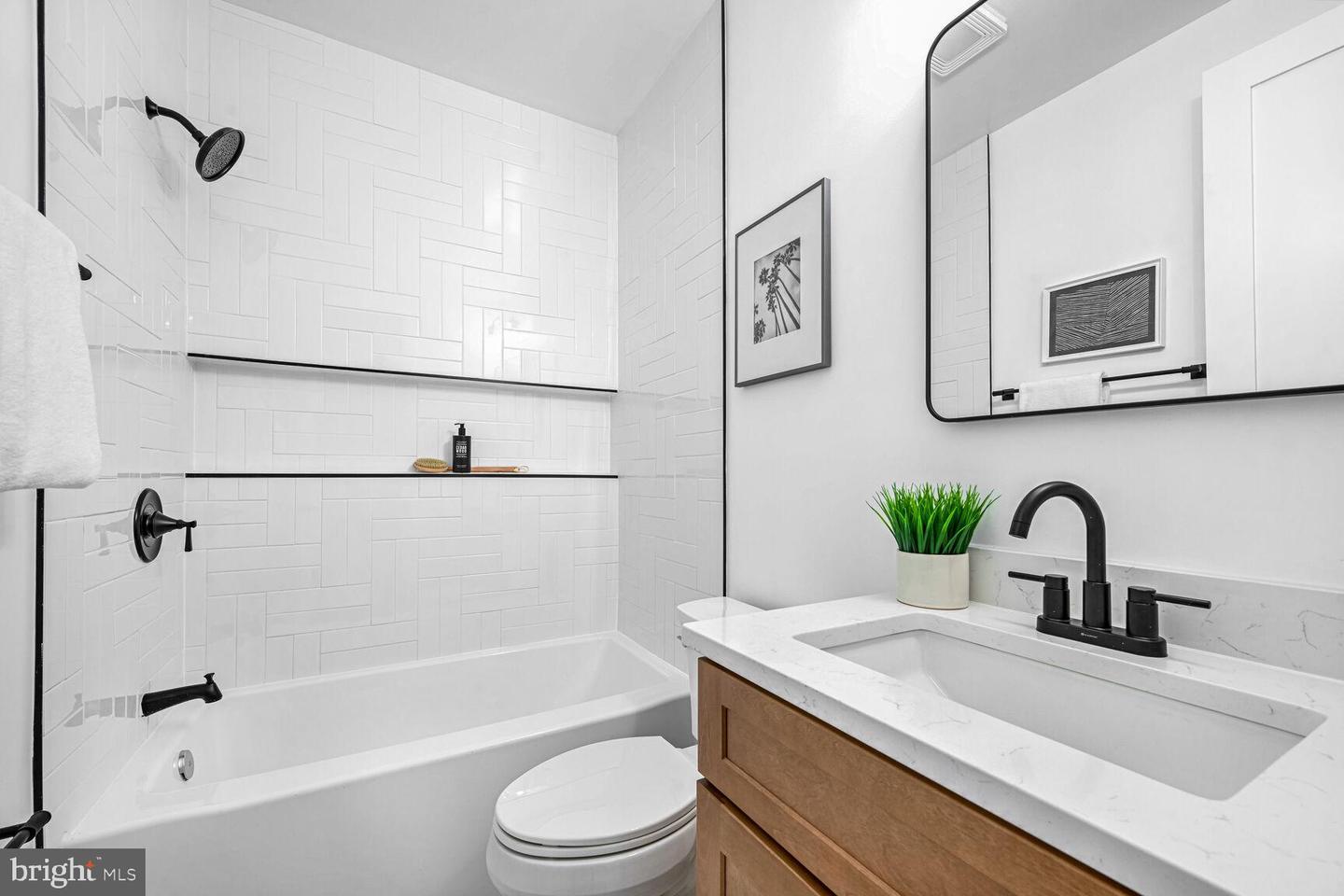 1413 BUCHANAN ST NW, WASHINGTON, District Of Columbia 20011, 5 Bedrooms Bedrooms, ,3 BathroomsBathrooms,Residential,For sale,1413 BUCHANAN ST NW,DCDC2198198 MLS # DCDC2198198