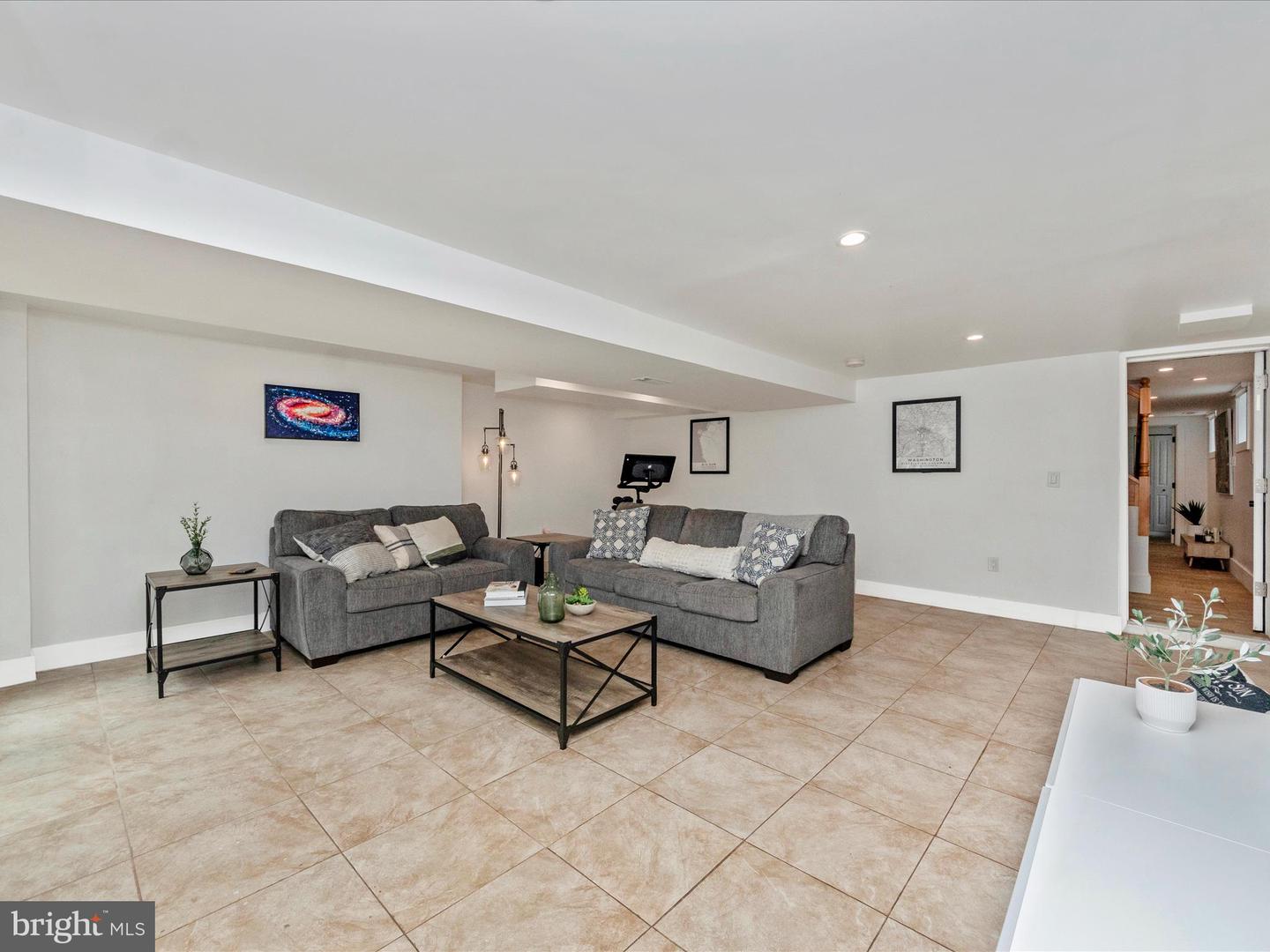 3016 THAYER ST NE, WASHINGTON, District Of Columbia 20018, 4 Bedrooms Bedrooms, ,4 BathroomsBathrooms,Residential,For sale,3016 THAYER ST NE,DCDC2198202 MLS # DCDC2198202