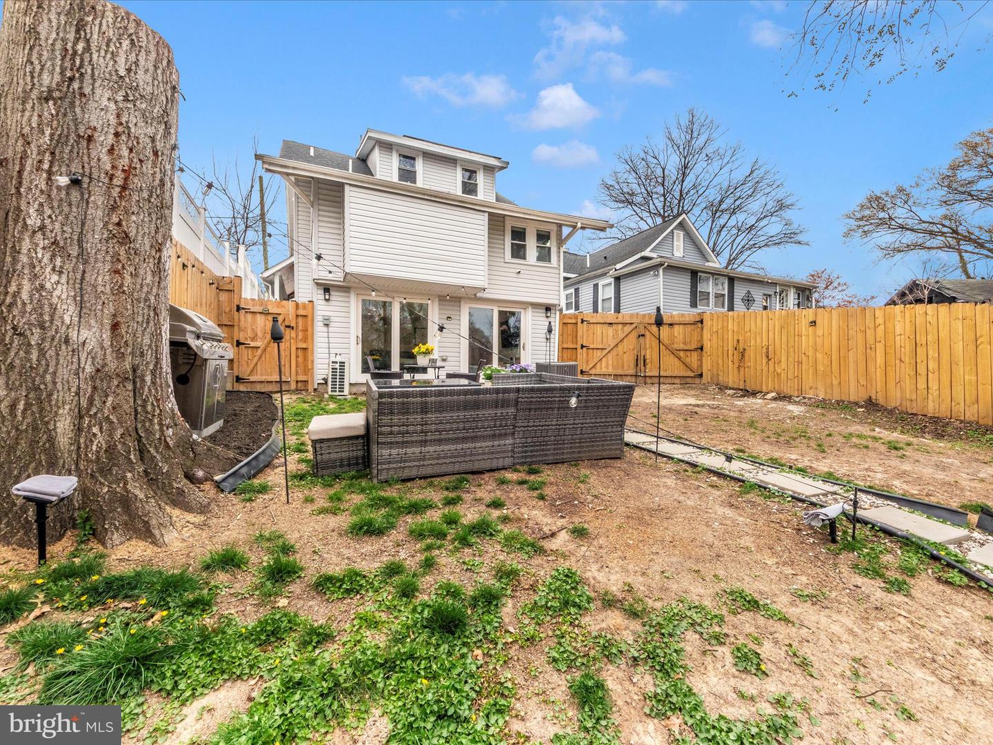 3016 THAYER ST NE, WASHINGTON, District Of Columbia 20018, 4 Bedrooms Bedrooms, ,4 BathroomsBathrooms,Residential,For sale,3016 THAYER ST NE,DCDC2198202 MLS # DCDC2198202