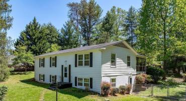 5741 PINE LN, CROZET, Virginia 22932, 4 Bedrooms Bedrooms, ,3 BathroomsBathrooms,Residential,For sale,5741 PINE LN,663894 MLS # 663894