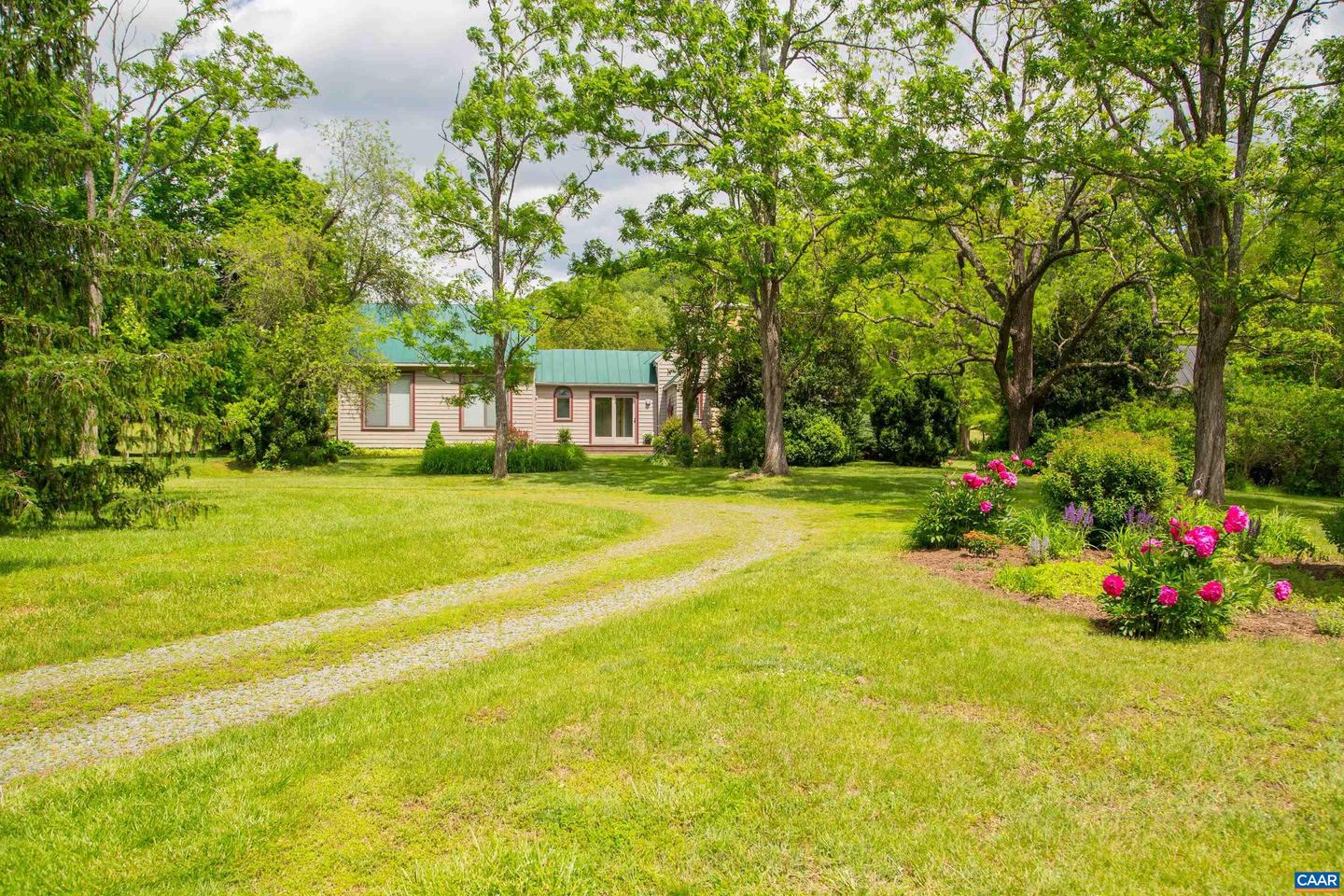 7122 HARRIS MOUNTAIN LN, DYKE, Virginia 22935, 4 Bedrooms Bedrooms, ,2 BathroomsBathrooms,Residential,For sale,7122 HARRIS MOUNTAIN LN,663896 MLS # 663896