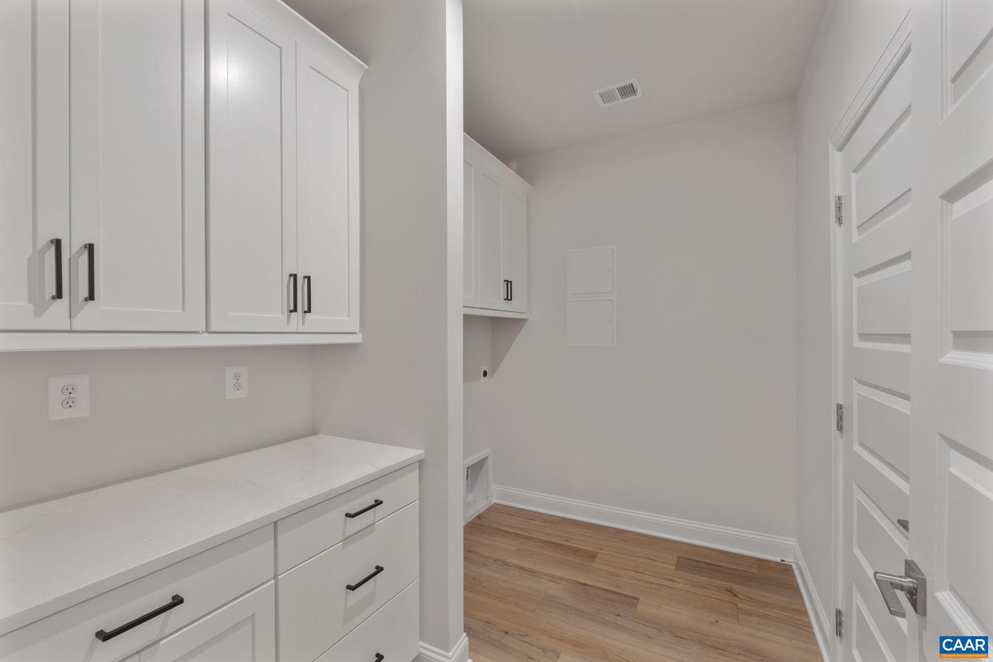 81 SPRINGDALE RD, WAYNESBORO, Virginia 22980, 3 Bedrooms Bedrooms, ,2 BathroomsBathrooms,Residential,For sale,81 SPRINGDALE RD,663897 MLS # 663897