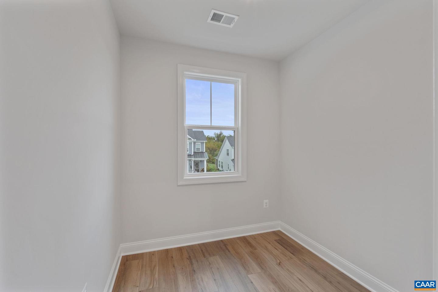 81 SPRINGDALE RD, WAYNESBORO, Virginia 22980, 3 Bedrooms Bedrooms, ,2 BathroomsBathrooms,Residential,For sale,81 SPRINGDALE RD,663897 MLS # 663897