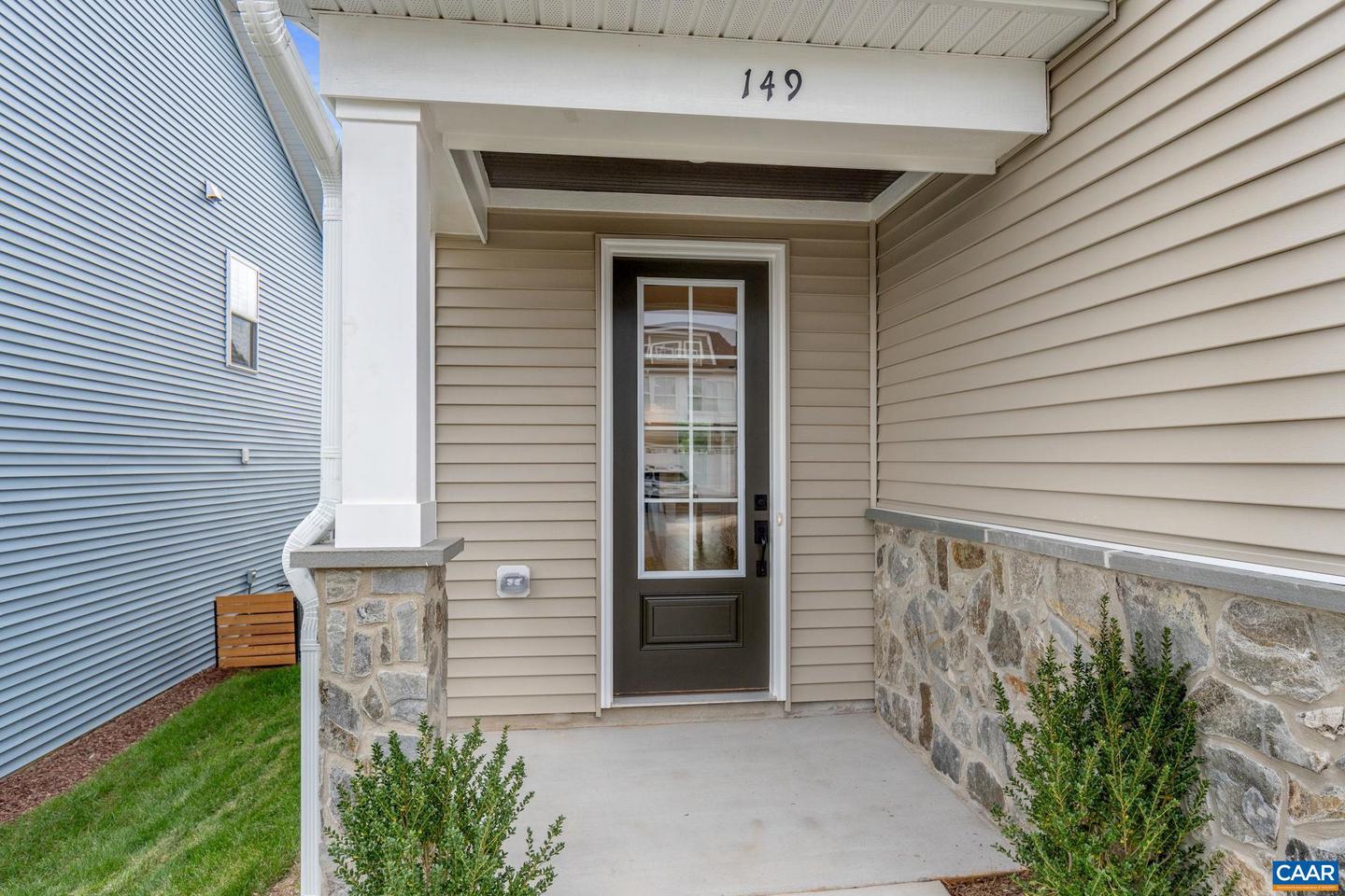 81 SPRINGDALE RD, WAYNESBORO, Virginia 22980, 3 Bedrooms Bedrooms, ,2 BathroomsBathrooms,Residential,For sale,81 SPRINGDALE RD,663897 MLS # 663897