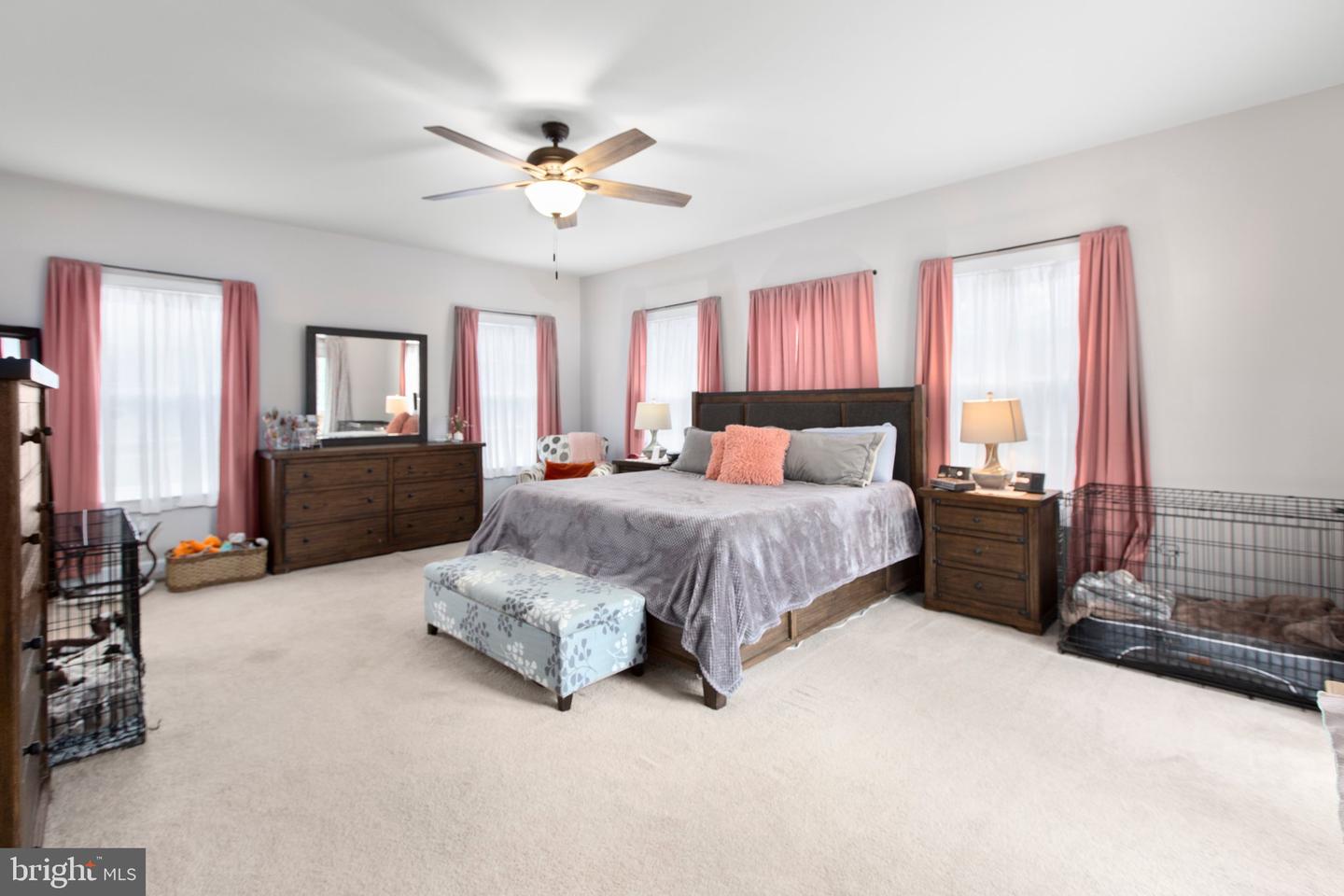 128 LIVINGWOOD CT, FREDERICKSBURG, Virginia 22405, 4 Bedrooms Bedrooms, ,2 BathroomsBathrooms,Residential,For sale,128 LIVINGWOOD CT,VAST2038380 MLS # VAST2038380