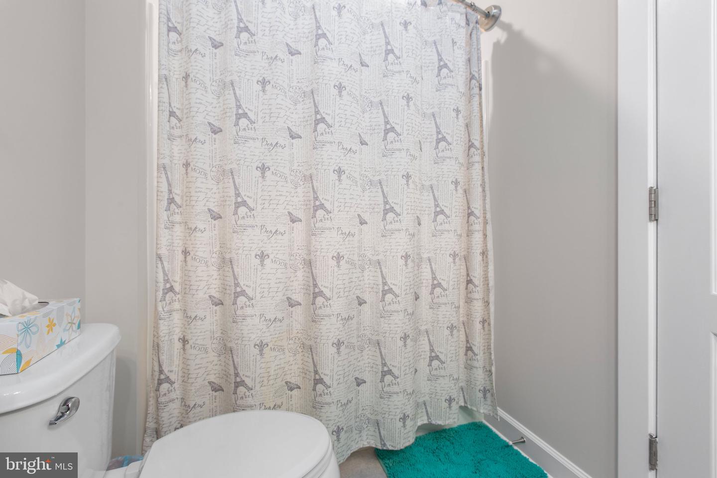 128 LIVINGWOOD CT, FREDERICKSBURG, Virginia 22405, 4 Bedrooms Bedrooms, ,2 BathroomsBathrooms,Residential,For sale,128 LIVINGWOOD CT,VAST2038380 MLS # VAST2038380
