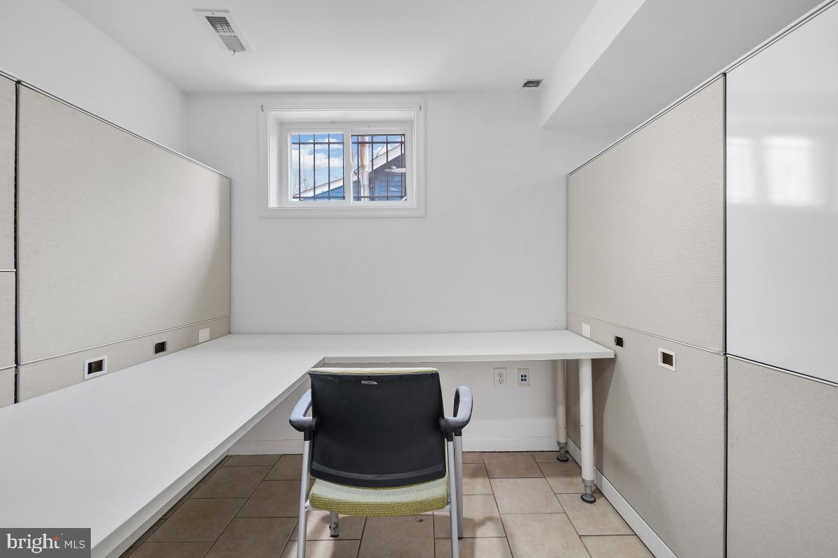 4510 BROOKS ST NE, WASHINGTON, District Of Columbia 20019, ,2 BathroomsBathrooms,Residential,For sale,4510 BROOKS ST NE,DCDC2129642 MLS # DCDC2129642