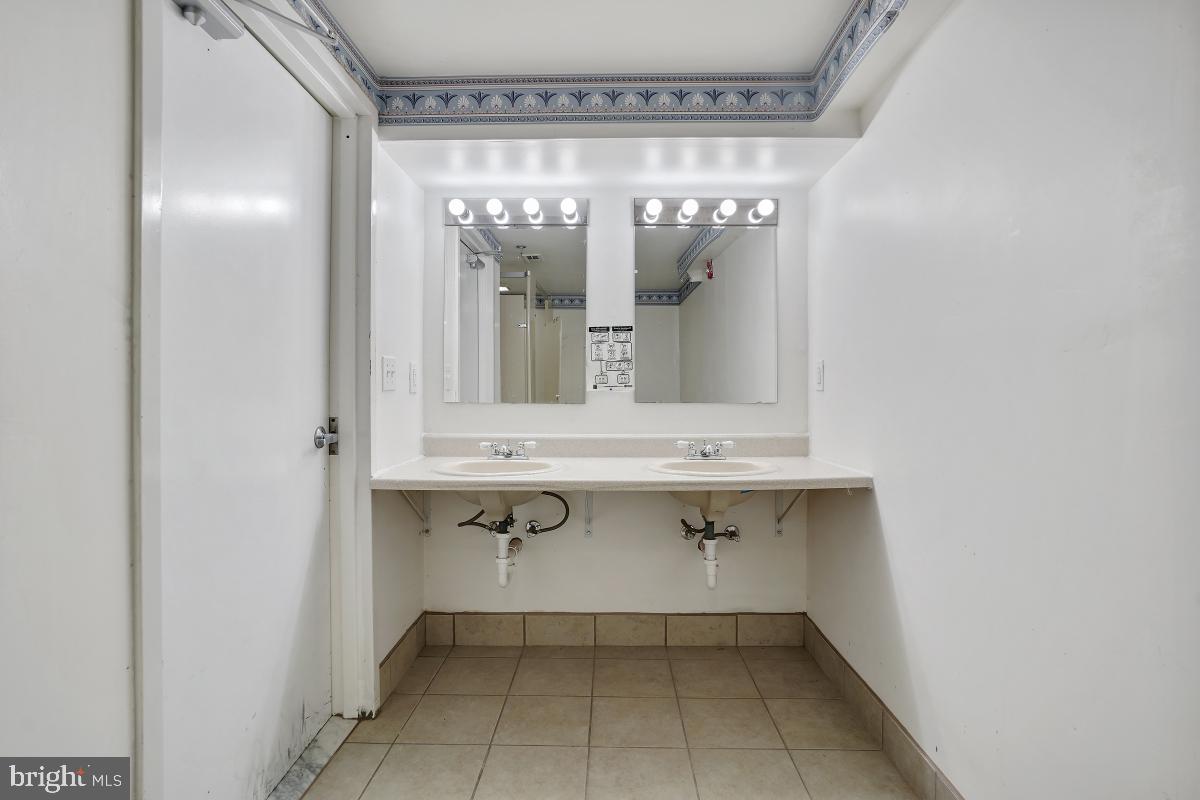 4510 BROOKS ST NE, WASHINGTON, District Of Columbia 20019, ,2 BathroomsBathrooms,Residential,For sale,4510 BROOKS ST NE,DCDC2129642 MLS # DCDC2129642