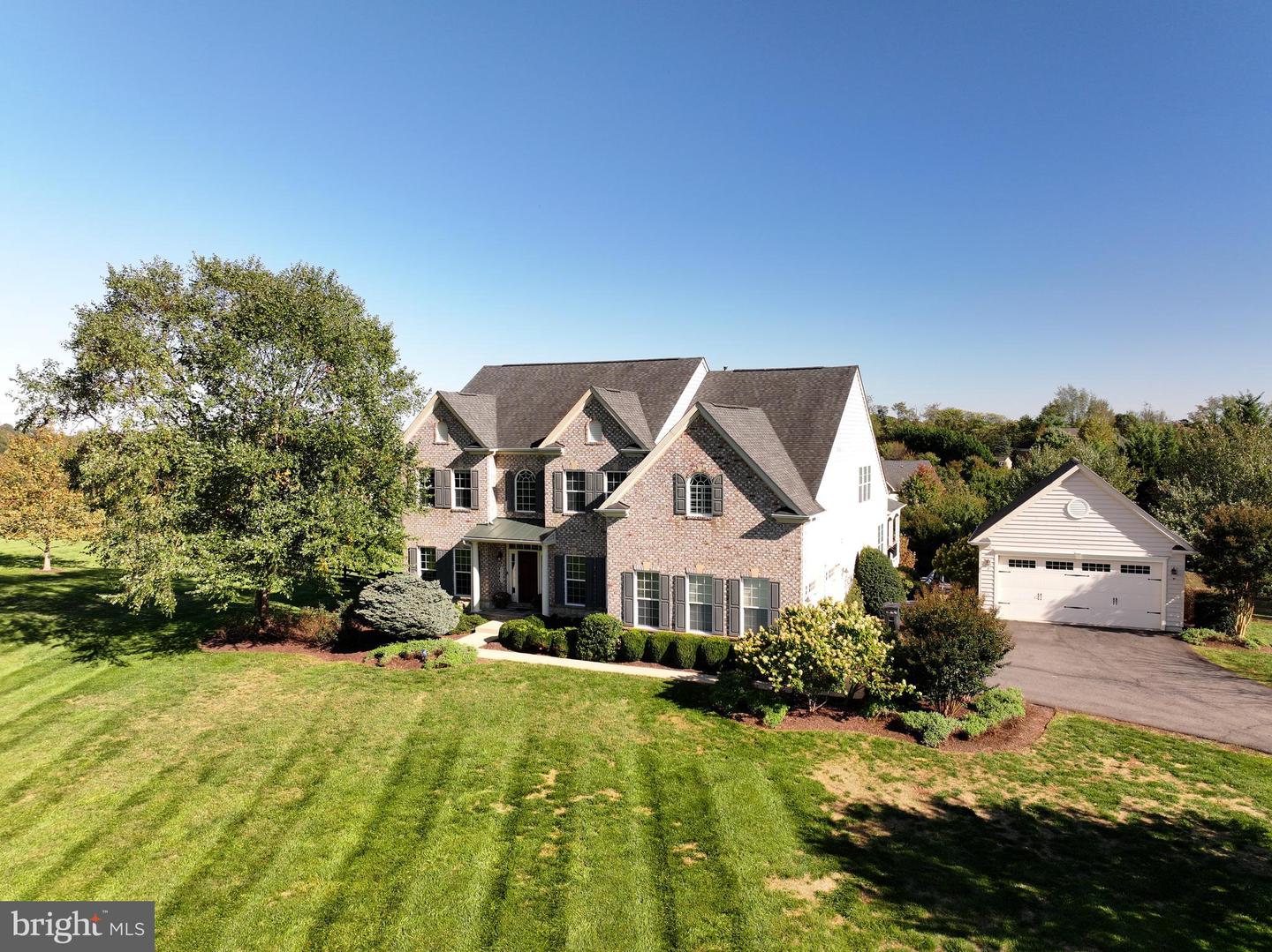 20353 TANAGER PL, LEESBURG, Virginia 20175, 6 Bedrooms Bedrooms, ,4 BathroomsBathrooms,Residential,For sale,20353 TANAGER PL,VALO2079964 MLS # VALO2079964