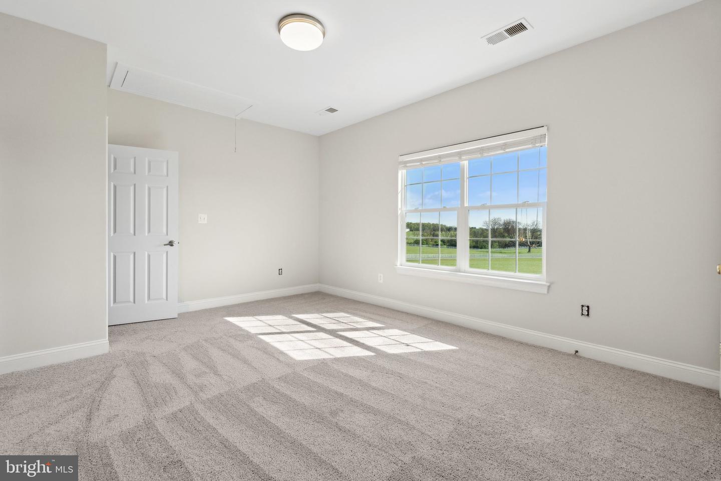 37081 GALLOP LN, PURCELLVILLE, Virginia 20132, 4 Bedrooms Bedrooms, ,3 BathroomsBathrooms,Residential,For sale,37081 GALLOP LN,VALO2084222 MLS # VALO2084222