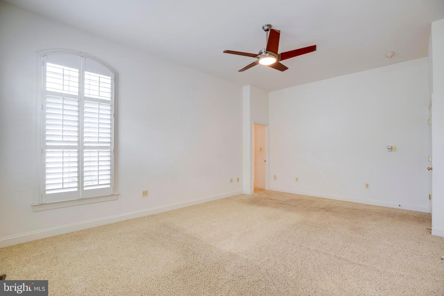 8277 ROXBOROUGH LOOP, GAINESVILLE, Virginia 20155, 4 Bedrooms Bedrooms, ,4 BathroomsBathrooms,Residential,For sale,8277 ROXBOROUGH LOOP,VAPW2086638 MLS # VAPW2086638