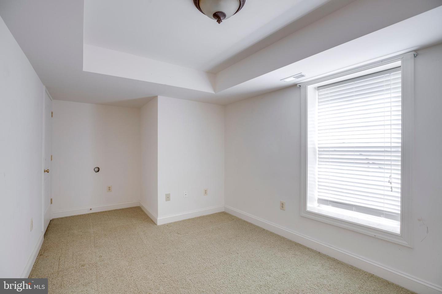 8277 ROXBOROUGH LOOP, GAINESVILLE, Virginia 20155, 4 Bedrooms Bedrooms, ,4 BathroomsBathrooms,Residential,For sale,8277 ROXBOROUGH LOOP,VAPW2086638 MLS # VAPW2086638