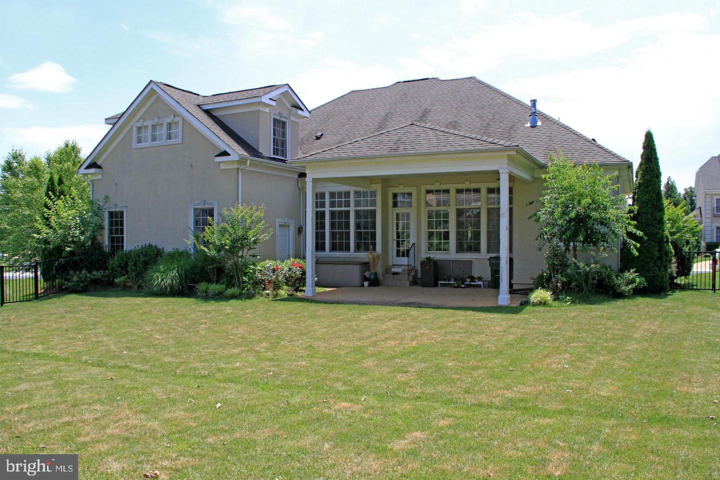 8277 ROXBOROUGH LOOP, GAINESVILLE, Virginia 20155, 4 Bedrooms Bedrooms, ,4 BathroomsBathrooms,Residential,For sale,8277 ROXBOROUGH LOOP,VAPW2086638 MLS # VAPW2086638