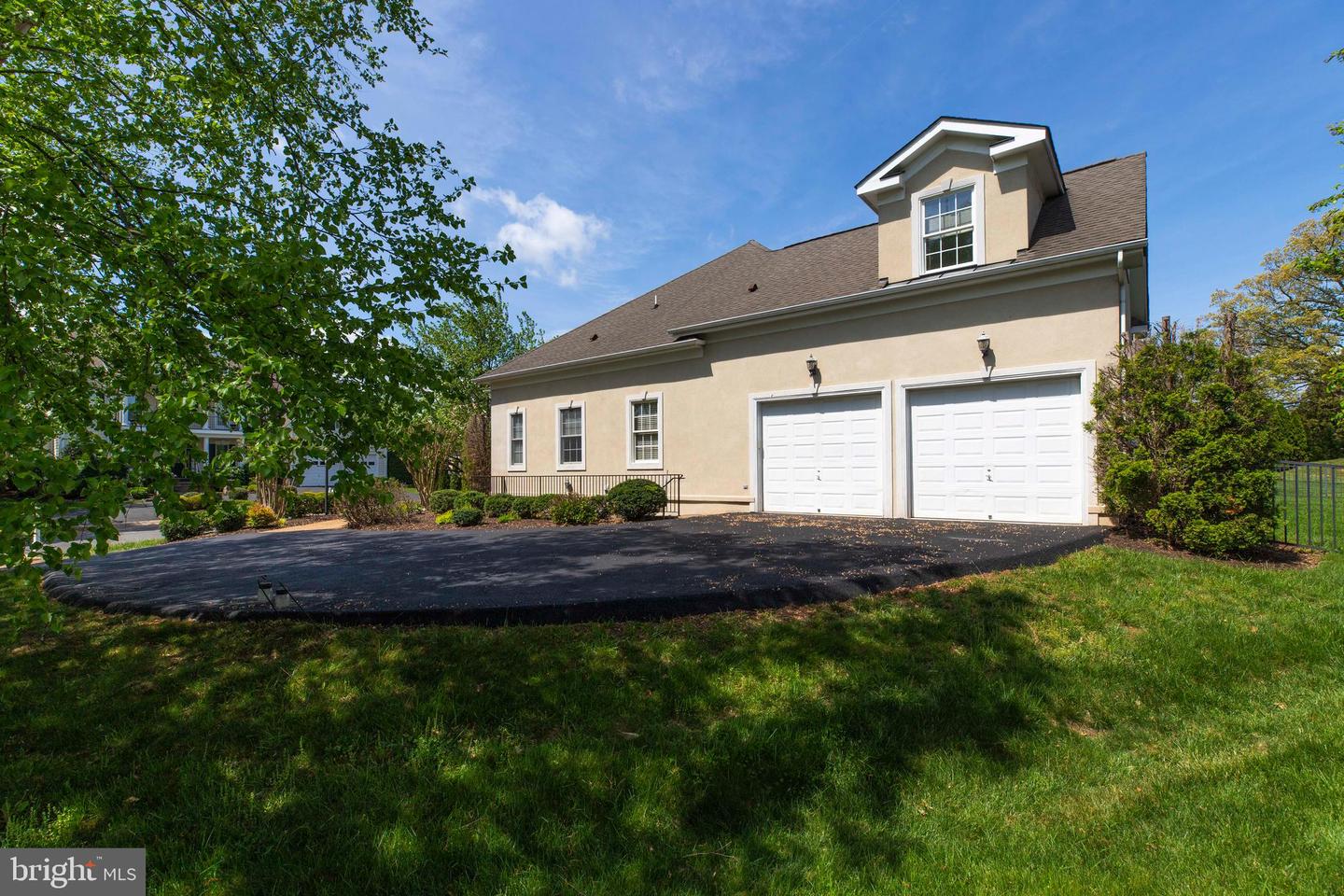 8277 ROXBOROUGH LOOP, GAINESVILLE, Virginia 20155, 4 Bedrooms Bedrooms, ,4 BathroomsBathrooms,Residential,For sale,8277 ROXBOROUGH LOOP,VAPW2086638 MLS # VAPW2086638