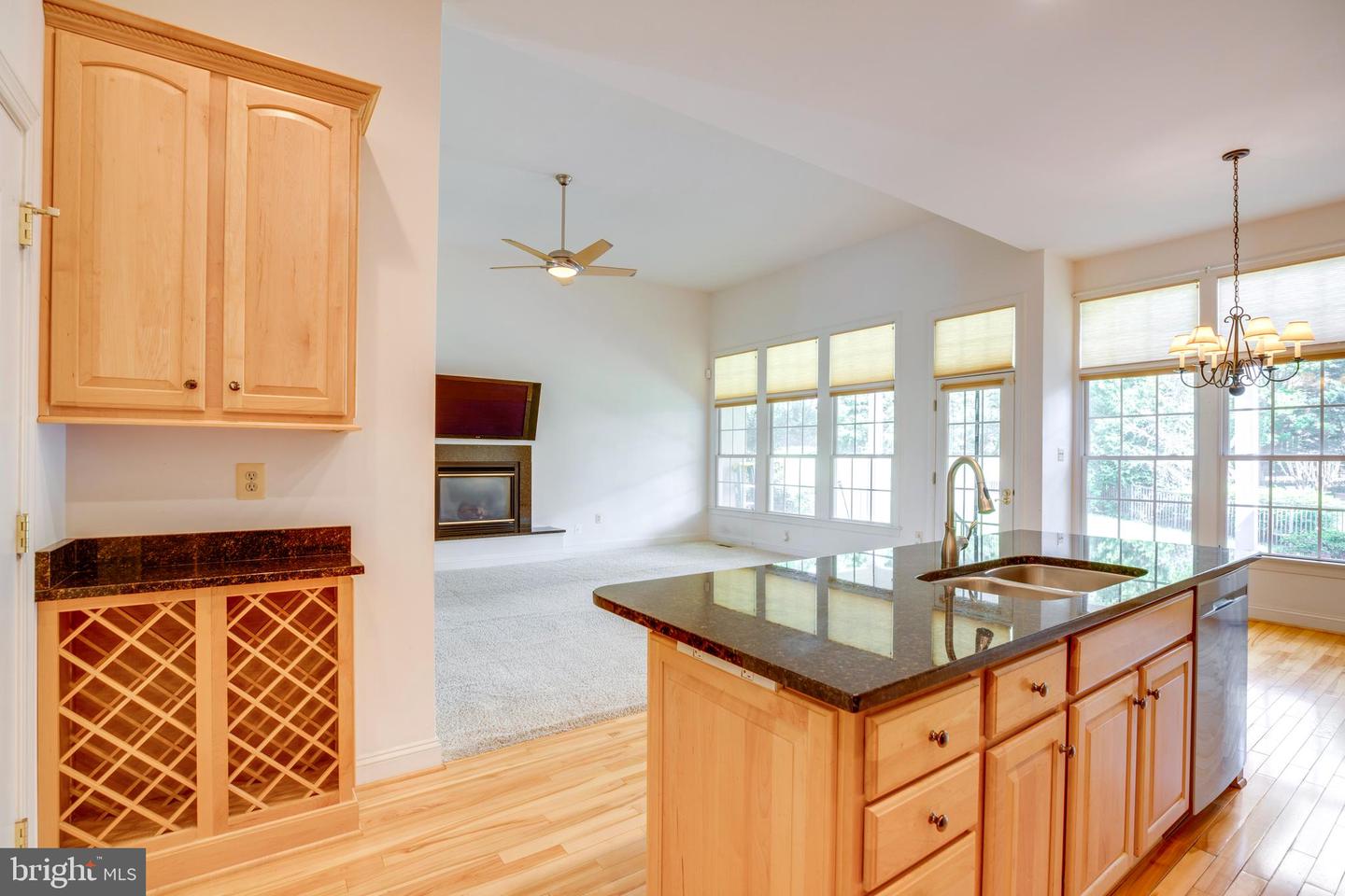 8277 ROXBOROUGH LOOP, GAINESVILLE, Virginia 20155, 4 Bedrooms Bedrooms, ,4 BathroomsBathrooms,Residential,For sale,8277 ROXBOROUGH LOOP,VAPW2086638 MLS # VAPW2086638