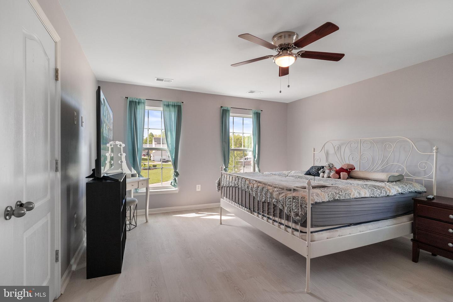 608 COASTAL AVE, STAFFORD, Virginia 22554, 4 Bedrooms Bedrooms, 15 Rooms Rooms,2 BathroomsBathrooms,Residential,For sale,608 COASTAL AVE,VAST2035450 MLS # VAST2035450