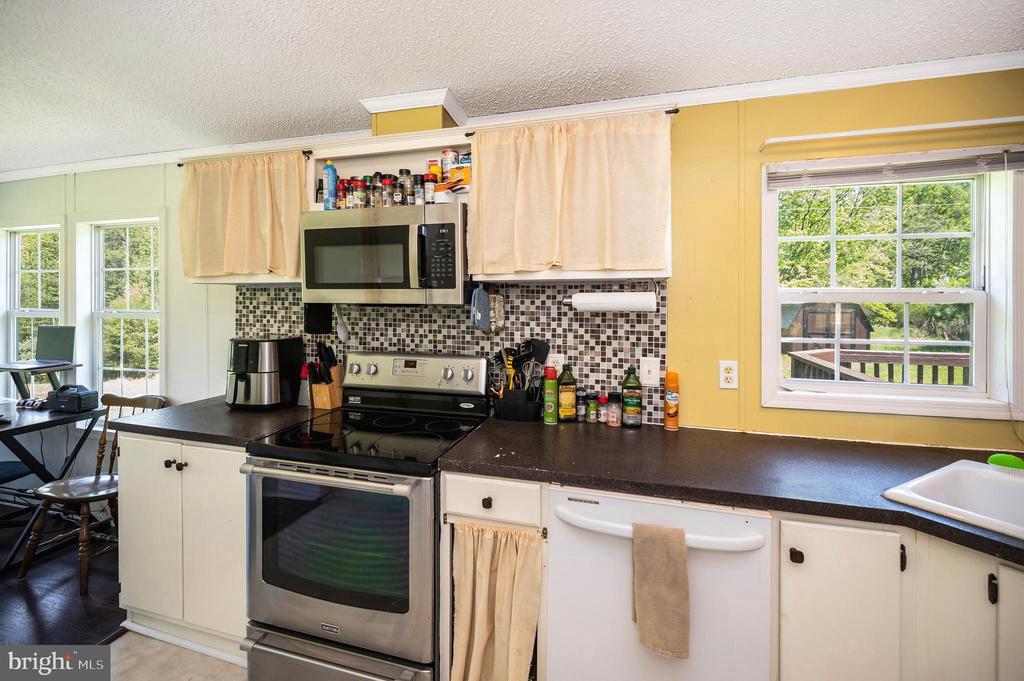 32391 CHILDRESS RD, LOCUST GROVE, Virginia 22508, 3 Bedrooms Bedrooms, ,2 BathroomsBathrooms,Residential,32391 CHILDRESS RD,VAOR2009454 MLS # VAOR2009454