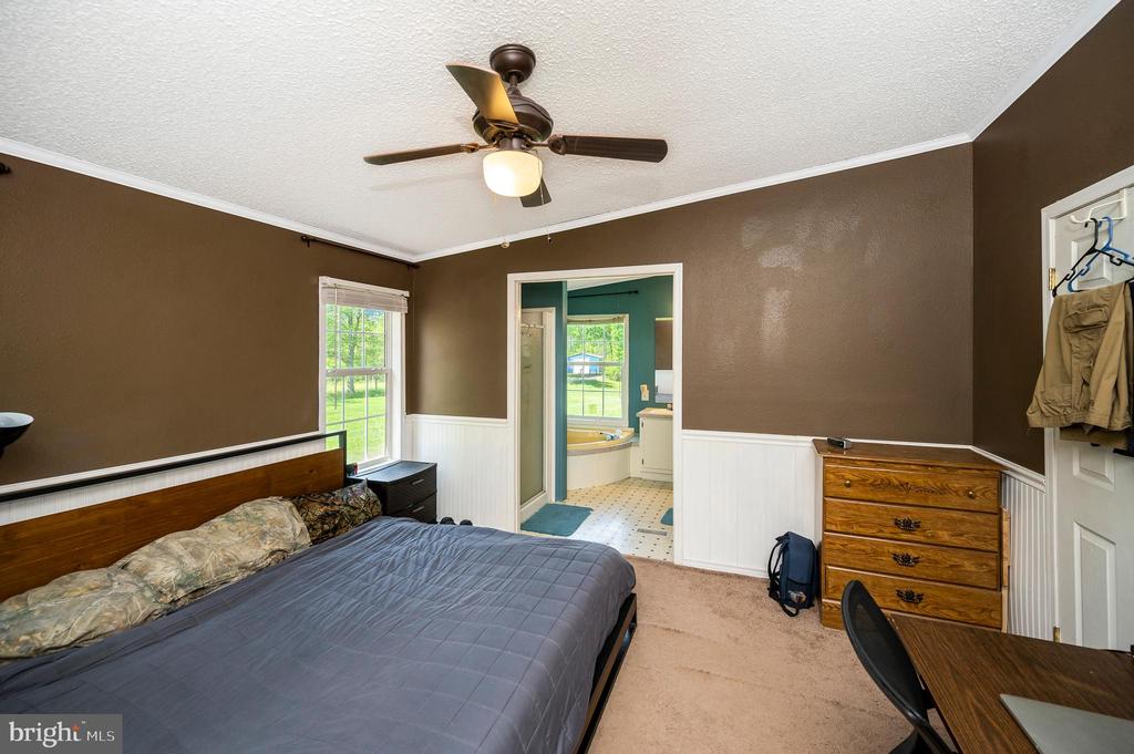 32391 CHILDRESS RD, LOCUST GROVE, Virginia 22508, 3 Bedrooms Bedrooms, ,2 BathroomsBathrooms,Residential,32391 CHILDRESS RD,VAOR2009454 MLS # VAOR2009454