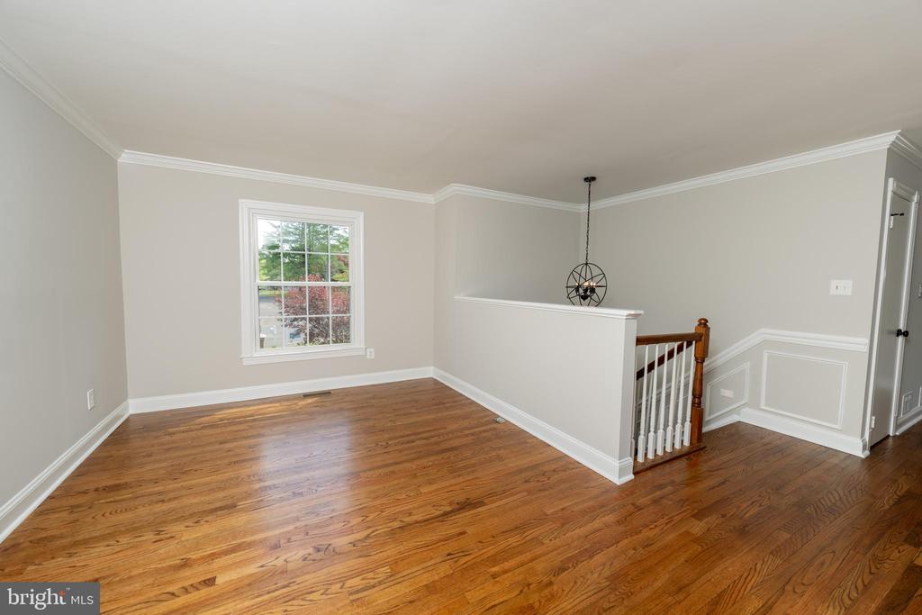7199 SPOTSYLVANIA ST, WARRENTON, Virginia, 4 Bedrooms Bedrooms, ,2 BathroomsBathrooms,Residential,7199 SPOTSYLVANIA ST,VAFQ2016416 MLS # VAFQ2016416