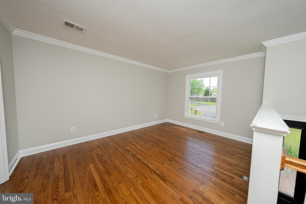 7199 SPOTSYLVANIA ST, WARRENTON, Virginia, 4 Bedrooms Bedrooms, ,2 BathroomsBathrooms,Residential,7199 SPOTSYLVANIA ST,VAFQ2016416 MLS # VAFQ2016416