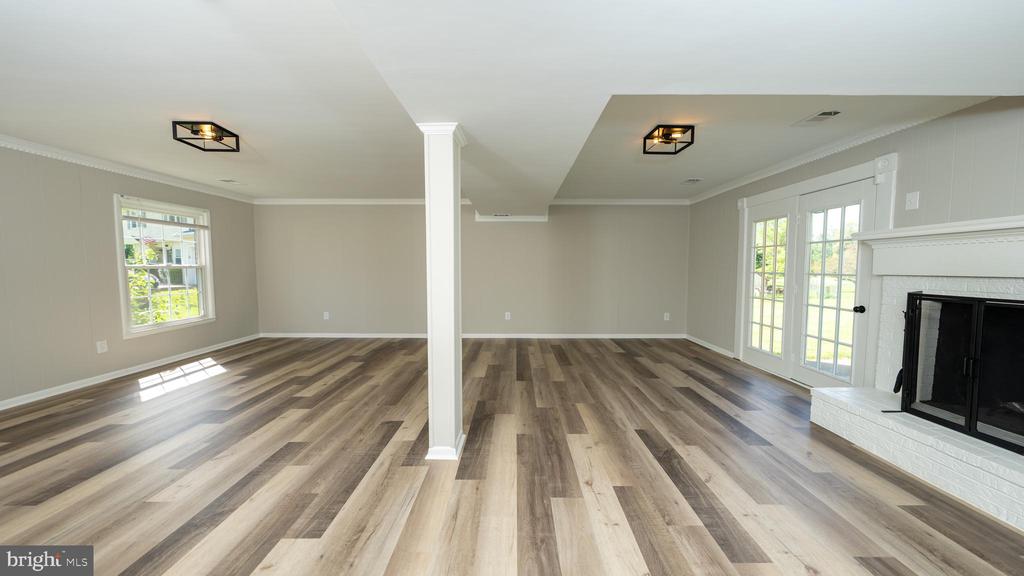 7199 SPOTSYLVANIA ST, WARRENTON, Virginia, 4 Bedrooms Bedrooms, ,2 BathroomsBathrooms,Residential,7199 SPOTSYLVANIA ST,VAFQ2016416 MLS # VAFQ2016416