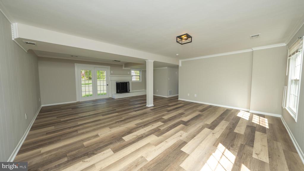 7199 SPOTSYLVANIA ST, WARRENTON, Virginia, 4 Bedrooms Bedrooms, ,2 BathroomsBathrooms,Residential,7199 SPOTSYLVANIA ST,VAFQ2016416 MLS # VAFQ2016416