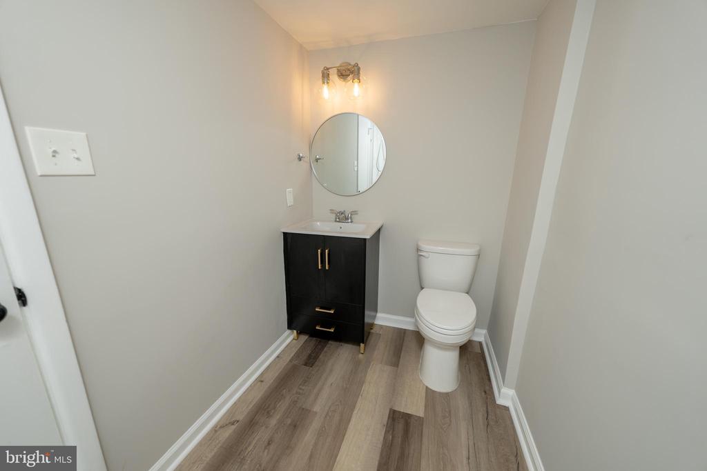 7199 SPOTSYLVANIA ST, WARRENTON, Virginia, 4 Bedrooms Bedrooms, ,2 BathroomsBathrooms,Residential,7199 SPOTSYLVANIA ST,VAFQ2016416 MLS # VAFQ2016416