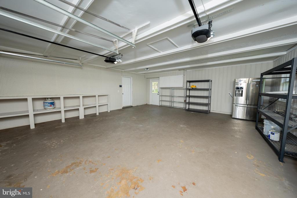 7199 SPOTSYLVANIA ST, WARRENTON, Virginia, 4 Bedrooms Bedrooms, ,2 BathroomsBathrooms,Residential,7199 SPOTSYLVANIA ST,VAFQ2016416 MLS # VAFQ2016416