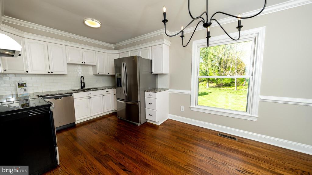 7199 SPOTSYLVANIA ST, WARRENTON, Virginia, 4 Bedrooms Bedrooms, ,2 BathroomsBathrooms,Residential,7199 SPOTSYLVANIA ST,VAFQ2016416 MLS # VAFQ2016416