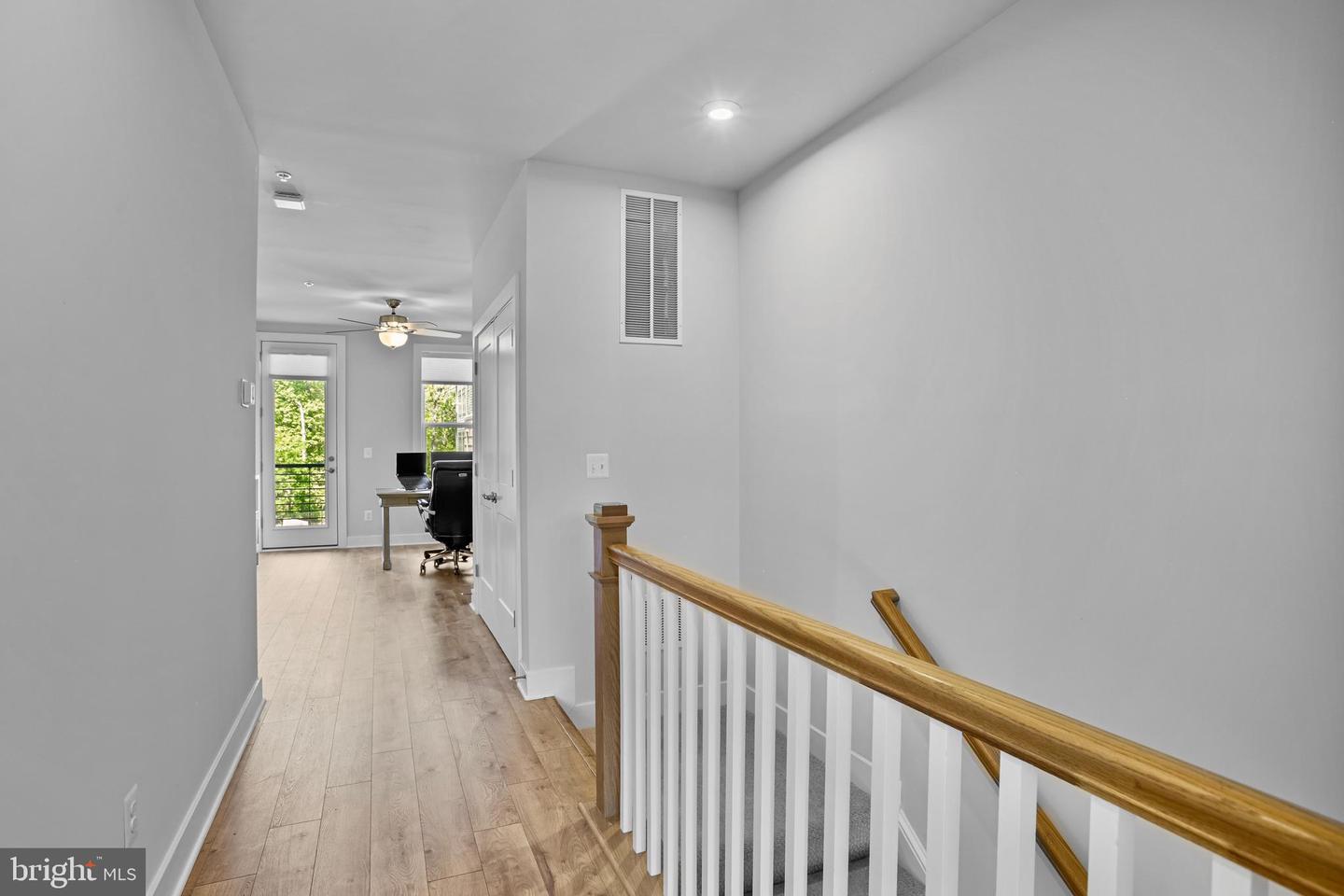 1684 BANDIT LOOP, RESTON, Virginia 20190, 2 Bedrooms Bedrooms, ,2 BathroomsBathrooms,Residential,For sale,1684 BANDIT LOOP,VAFX2221400 MLS # VAFX2221400