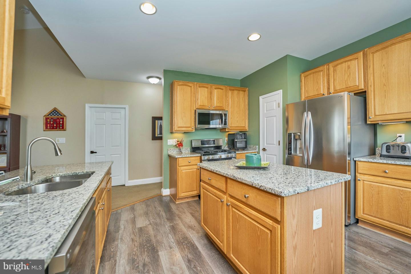 14064 BREEDERS CUP DR, GAINESVILLE, Virginia 20155, 4 Bedrooms Bedrooms, ,3 BathroomsBathrooms,Residential,For sale,14064 BREEDERS CUP DR,VAPW2088028 MLS # VAPW2088028