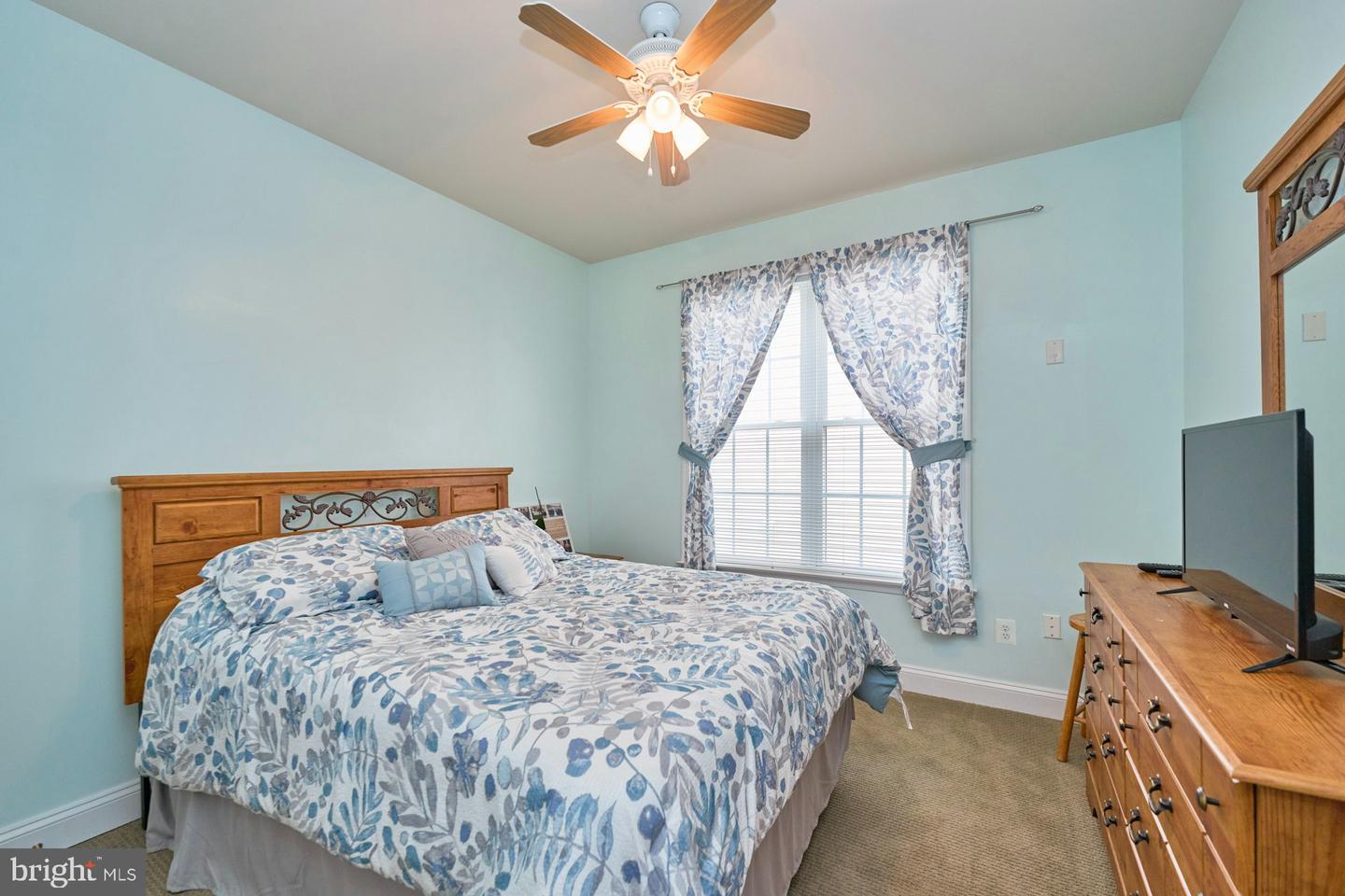 14064 BREEDERS CUP DR, GAINESVILLE, Virginia 20155, 4 Bedrooms Bedrooms, ,3 BathroomsBathrooms,Residential,For sale,14064 BREEDERS CUP DR,VAPW2088028 MLS # VAPW2088028