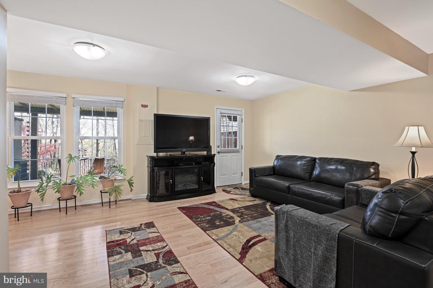 45667 PADDINGTON STATION TER, STERLING, Virginia 20166, 3 Bedrooms Bedrooms, ,3 BathroomsBathrooms,Residential,For sale,45667 PADDINGTON STATION TER,VALO2089576 MLS # VALO2089576