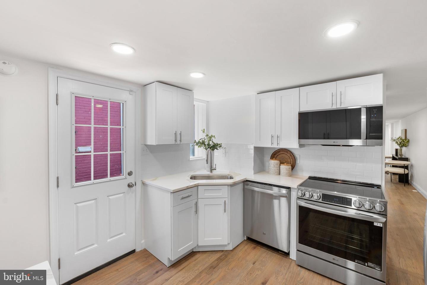 1427 S ST NW, WASHINGTON, District Of Columbia 20009, 4 Bedrooms Bedrooms, ,3 BathroomsBathrooms,Residential,For sale,1427 S ST NW,DCDC2187168 MLS # DCDC2187168