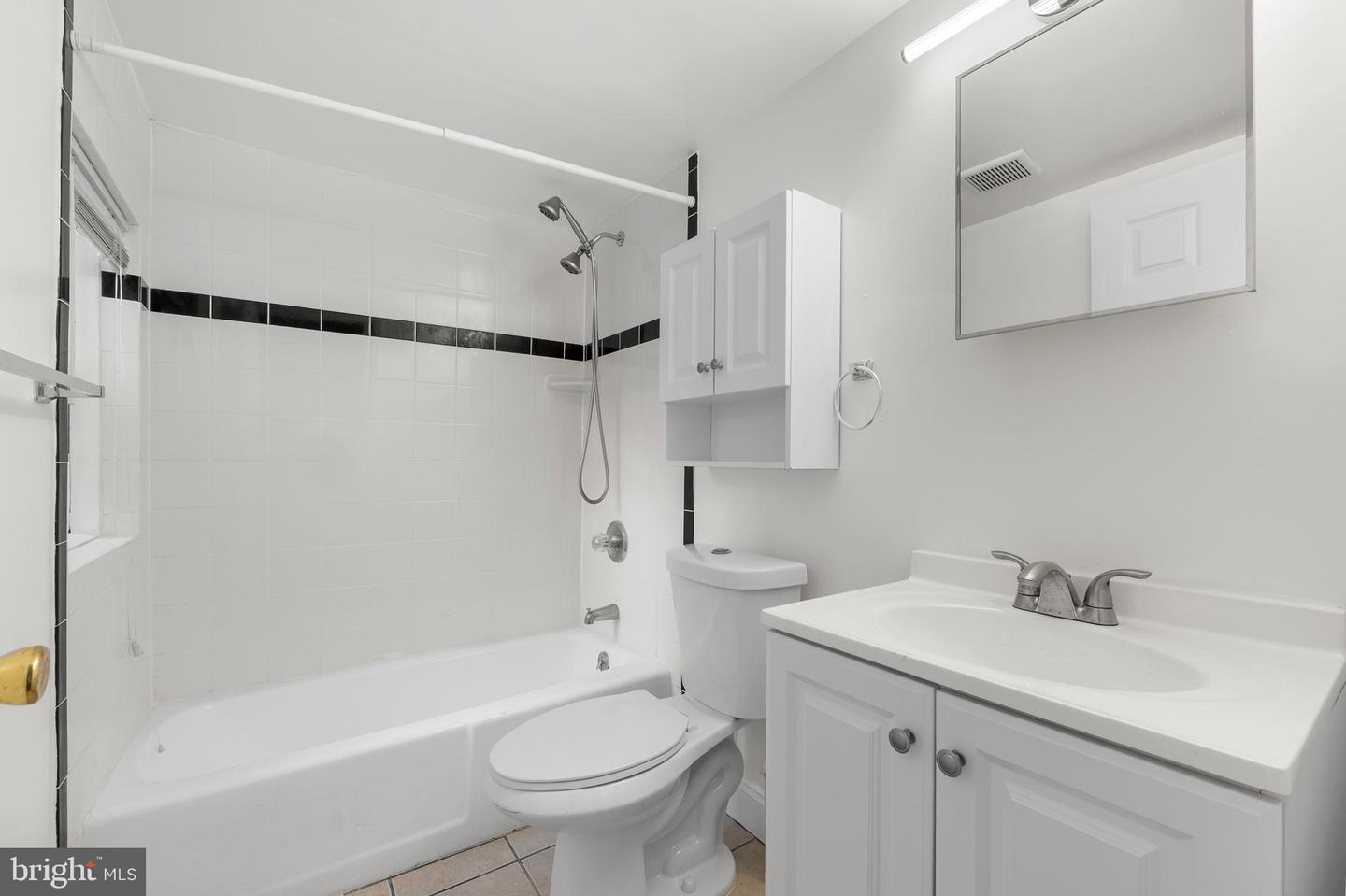 1427 S ST NW, WASHINGTON, District Of Columbia 20009, 4 Bedrooms Bedrooms, ,3 BathroomsBathrooms,Residential,For sale,1427 S ST NW,DCDC2187168 MLS # DCDC2187168